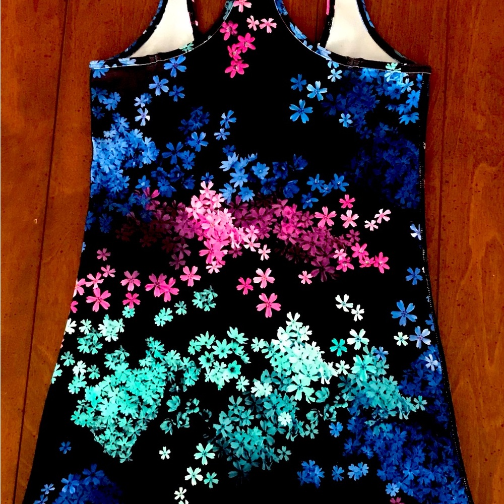 Lululemon Floral Racerback Tank- See Measurements‎ - Picture 5 of 7